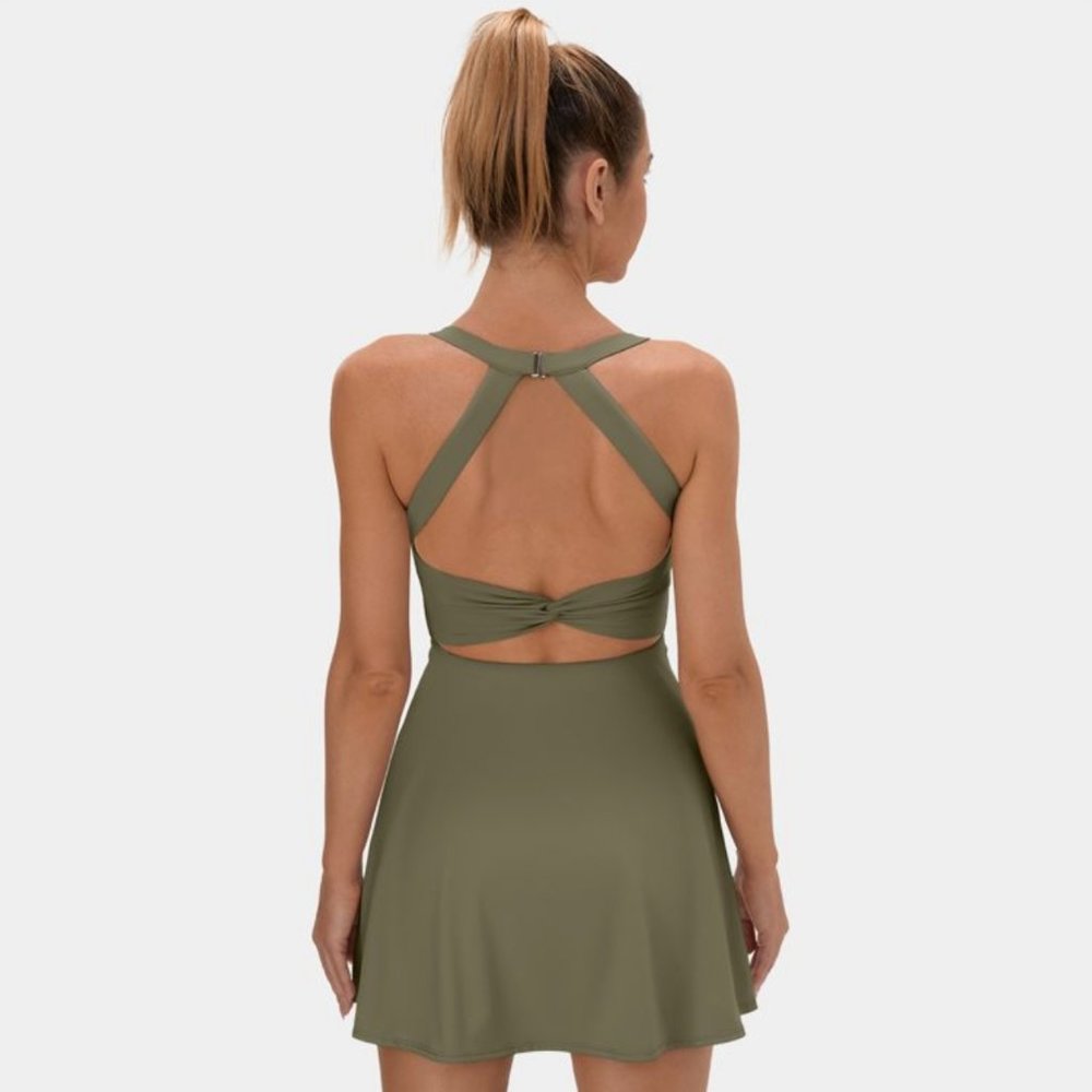 Halara Backless Cut Out Twisted Side Pocket Workout Dance Dress
